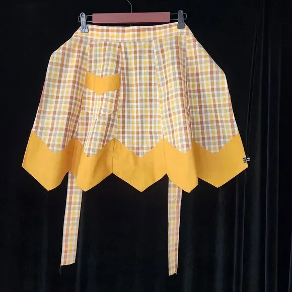 OOAK Half Apron Vintage Kitchen Brown Plaid with Contrasting Chevron Border VTG