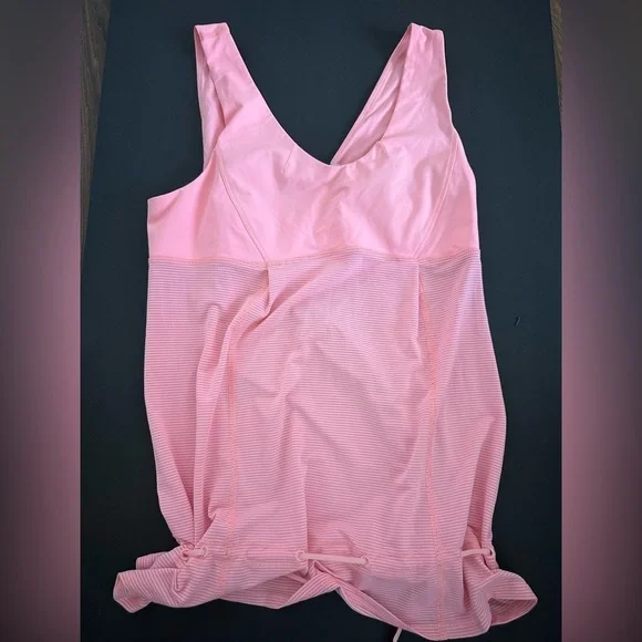 Lululemon - Tank
