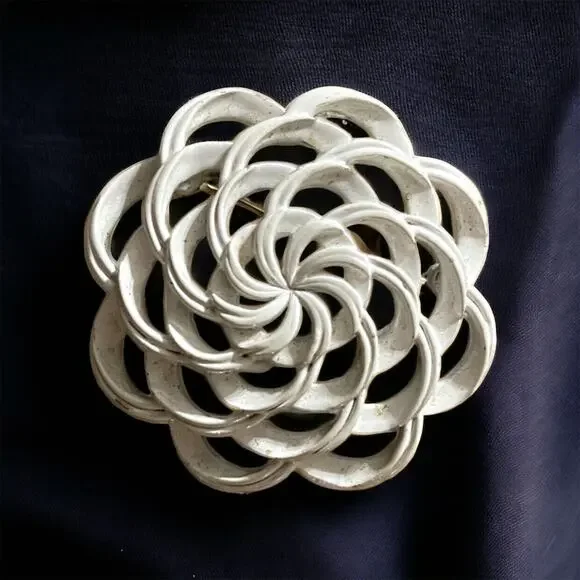 Vintage Crown Trifari White Enamel Swirl Curve Flower Brooch Signed Designer Pin