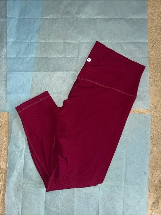 Lululemon Ribbed High-Rise Cropped Leggings