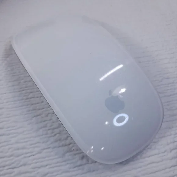 Apple A1296 3VDC Magic Mouse Wireless Bluetooth Genuine for‎ repair READ WORKS