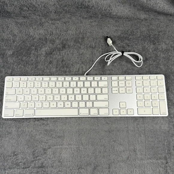 Genuine Apple Wired USB Keyboard A1243 for‎ iMac Mac Mini Mac w/Keypad - Tested