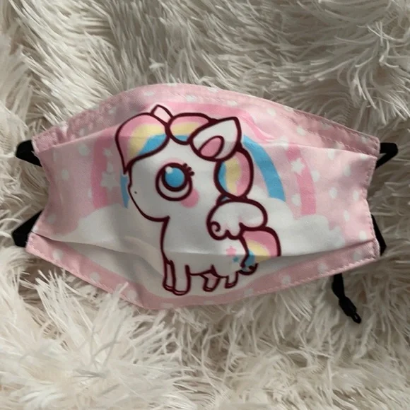 New kid’s unicorn face mask