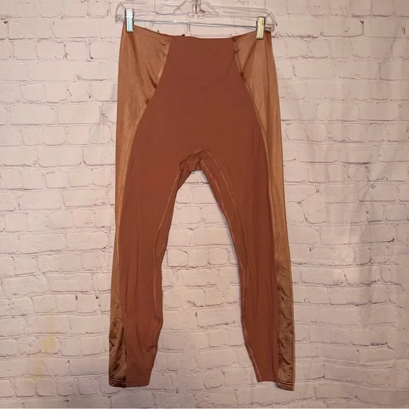 NWT Lululemon Align No Line High-Rise Pant 25