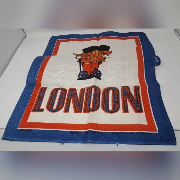 Warderlet by Ulsters Weavers Irish Linen Tea Towel London England  30 x 18.5