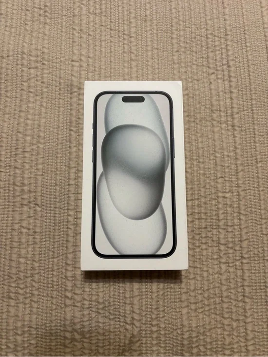 Apple iPhone 15 - EMPTY box with charger