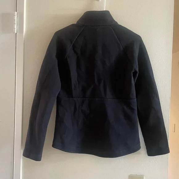 Lululemon jacket size 2