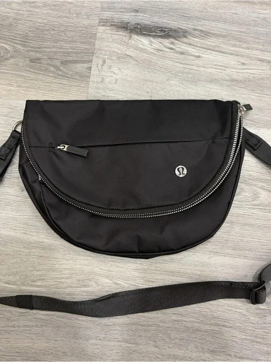 Lululemon athletica Black Crossbody Bag with Silver Hardware 5L