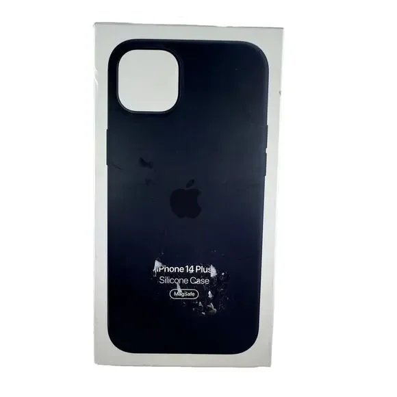 Apple iPhone 14 Plus Silicone Case with MagSafe - Midnight-open box-genuine.