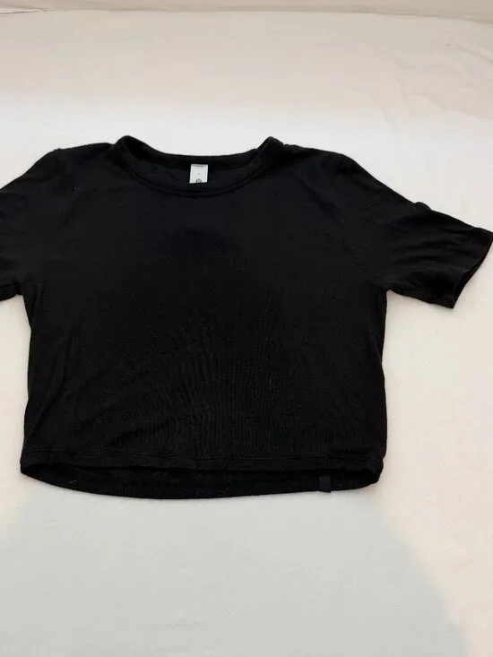 Lululemon Hold Tight Cropped Tee Womens Size 8 Black Ribbed Modal Stretch Top