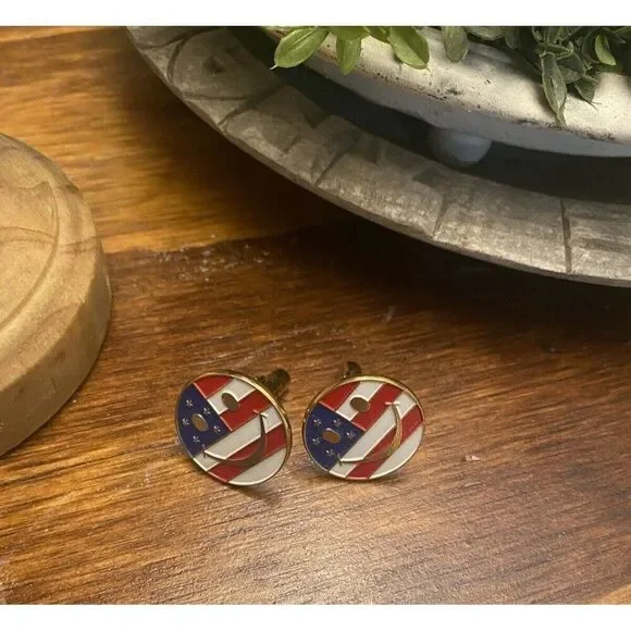 T. DUBOIS Cufflinks Cuff Links SMILEY FACE AMERICAN FLAG Round Enamel GOLD TONE