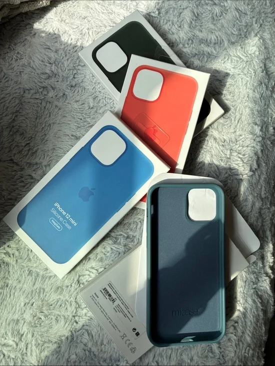 Apple MagSafe iPhone 12mini Cases set/4, NEW!
