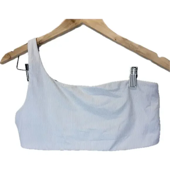 Lululemon Ribbed Nulu™ Asymmetrical Yoga Bra‎ in White size 12