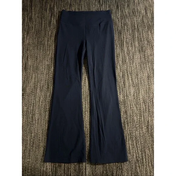Lululemon Groove Super-High-Rise Flared Pant Nulu™