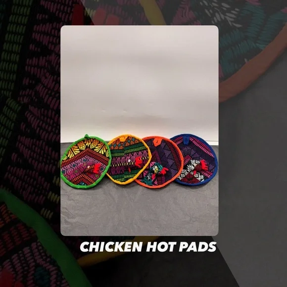 GUC Chicken Hot Pads Set