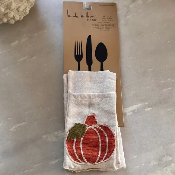 NWT Nicole Miller Home Pumpkin Utensil Holders - set of 4