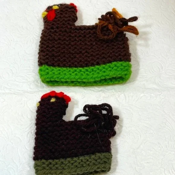 Two (2) Crocheted/Knitted Chicken/Hen Egg Cozies Covers Holder Decor 3