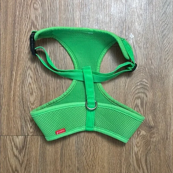 Puppia Vibrant Green Dog Harness and Leash!