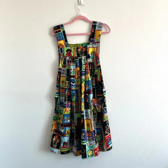 Back-To-School-Themed Kitchenwear Aprons Ms. Frizzle Teacher-Core Whimsical