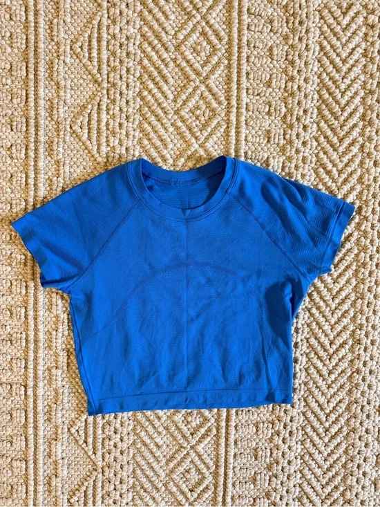 lululemon athletica Swiftly Cropped Crew Tee