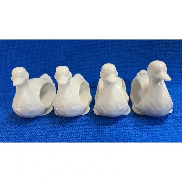 4- Shefford‎ China Duck Napkin Rings