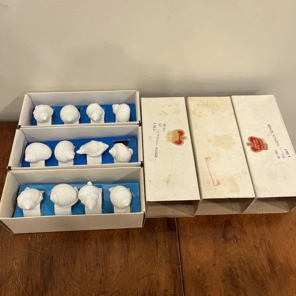 Knobler White Sea Shell Napkin Rings Genuine Bone China Set Of 12In Original Box