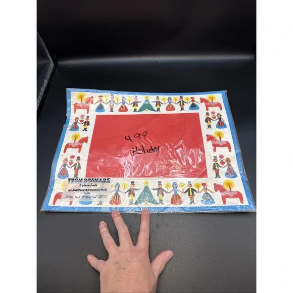 Vintage Caspari Scandinavian Christmas -Set of 8 Paper‎ Placemats-Unopened
