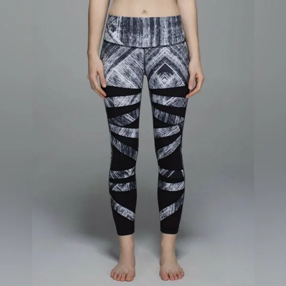 lululemon athletica Black and Gray Geometric Leggings