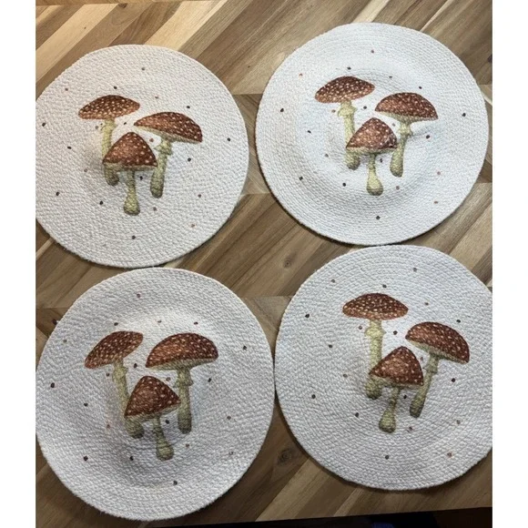 4 Mushroom‎ Round Cotton Weave Placemats Vintage Retro Style Cottagecore Forest