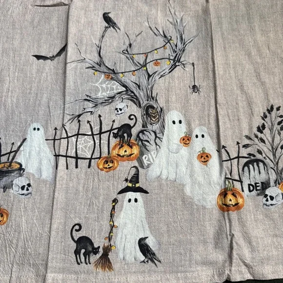 Pottery Barn Scary Squad Kitchen Tea‎ Towel Ghosts Pumpkins Halloween Kids Teen