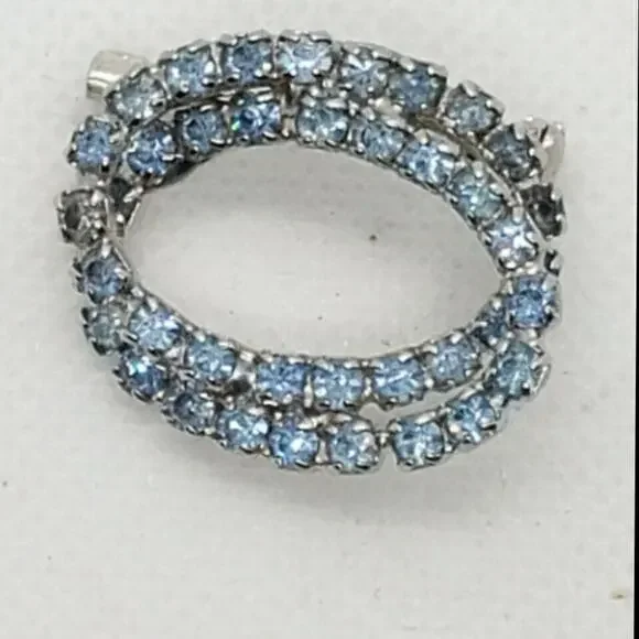 Vintage Blue Brooch 2 Ovals Intertwined Light Blue Topaz Colored Rhinestones