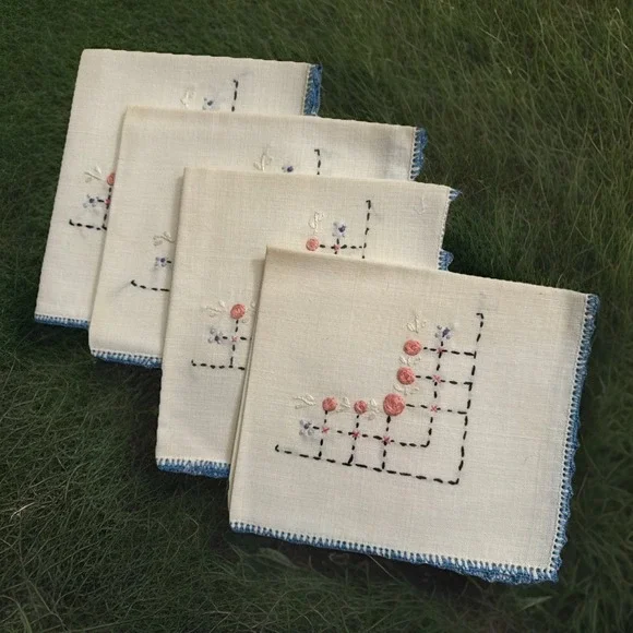 Vintage,‎ White Linen, Embroidered Flowers Cocktail 10