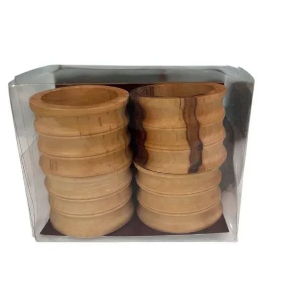 NIB Artisans World Marketplace Carved Wooden Napkin Rings OS Tan Set Of 4