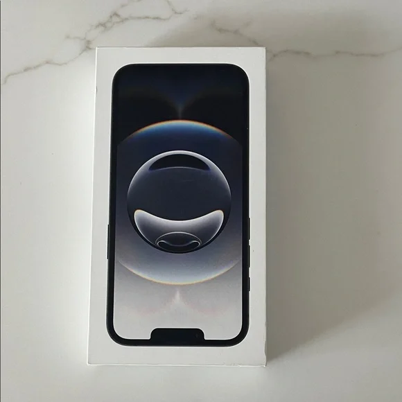 Apple iPhone 16e Smartphone Box Box Only