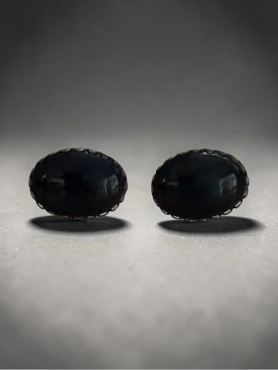 🫶🏻 Vintage Black Oval Cufflinks