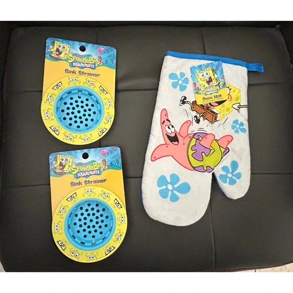 SpongeBob SquarePants Kitchen Set 2 Sink Strainers and 1 Oven Mitt Nickelodeon