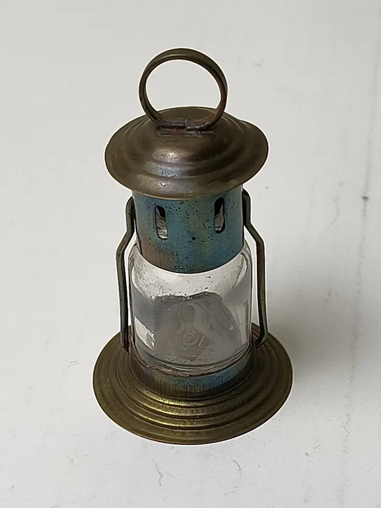 Vintage Brass-Style Mini Lantern Home Accent - Miniature Dollhouse