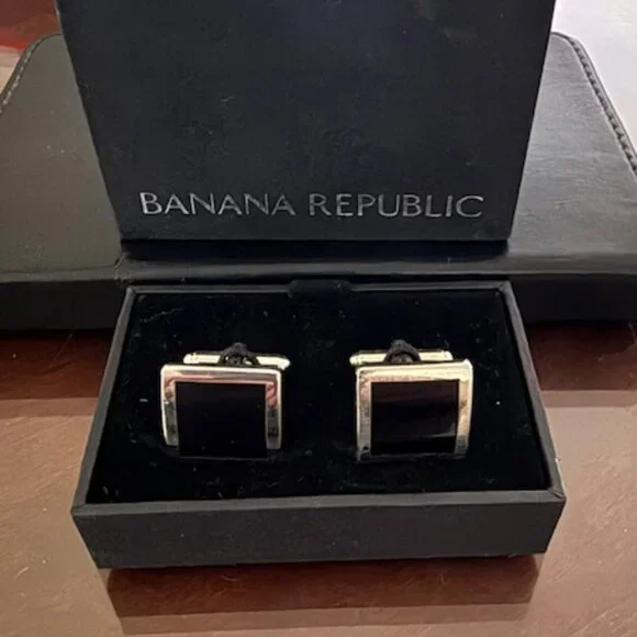 BANANA REPUBLIC men's enamel Cufflinks, New in Box