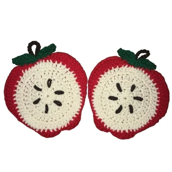 Vintage Crochet Hand Made Apple Potholders Trivets 2 Pc Set