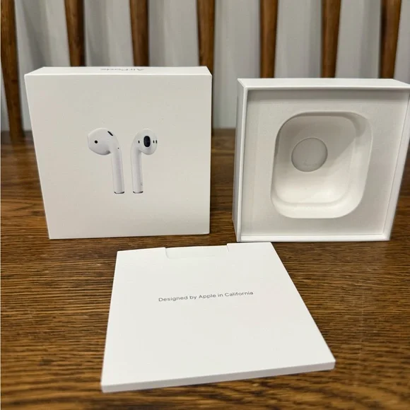 Genuine Apple AirPods 1st Generation White EMPTY BOX ONLY Instruction Manual