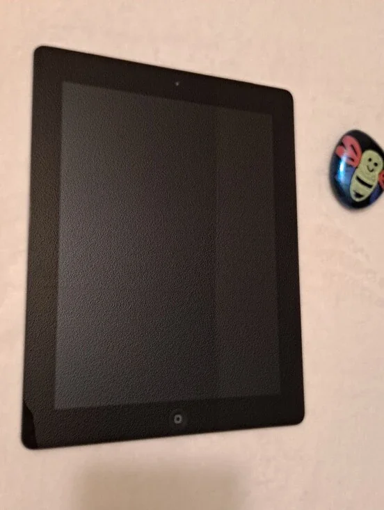 Apple iPad 2 32GB Tablet E Reader