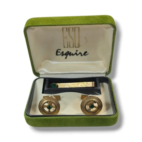 Vintage ESQ Esquire Gold Tone Green Stone TIE TACK & CUFF LINKS Original box