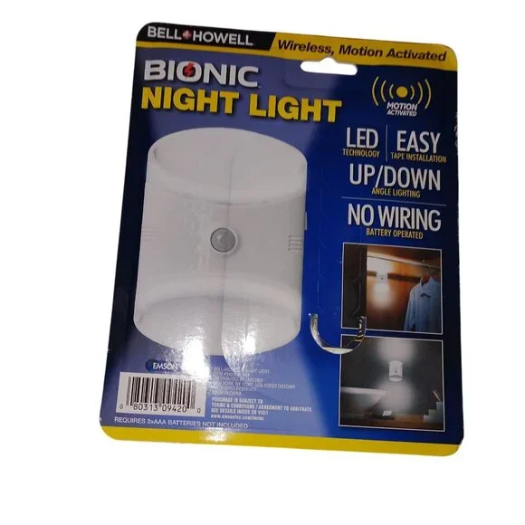 BIONIC NIGHT LIGHT-WIRELESS-MOTION ACTIVATED.  BATTERY OPERATED * -NEW