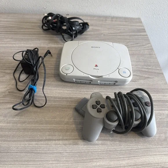 Sony PSOne Slim White Console PS1 (SCPH-101) w Controller, Cords - Bundle Tested