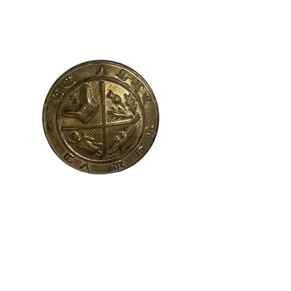 Vintage dug Royal Blackheath Golf Club. Button has good gold gilt a full shank.