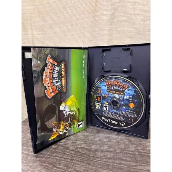 Ratchet & Clank Up Your Arsenal Sony PlayStation 2 PS2 2004 CIB with Manual