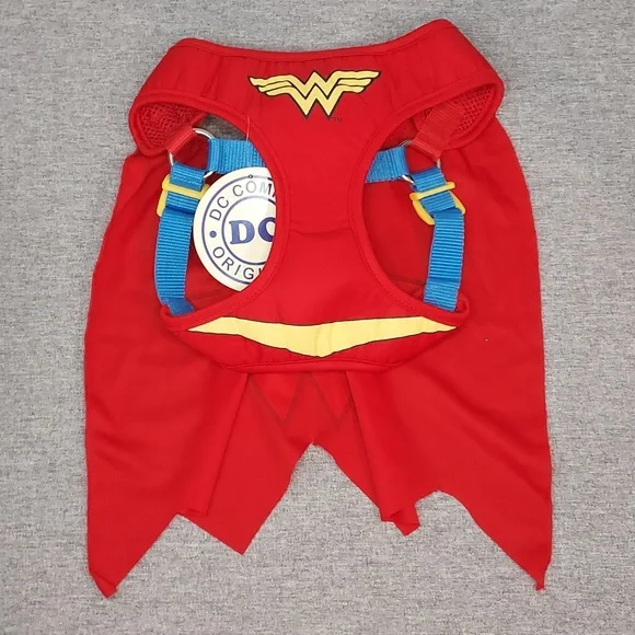 DC Comics Wonder Woman Dog Pet Harness Costume Size Medium NWT