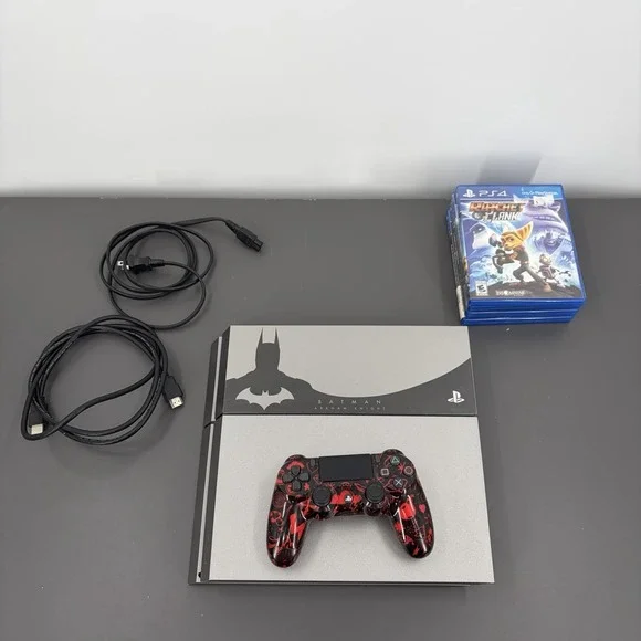 Sony PlayStation 4 PS4 Batman Arkham Knight Console CUH-1115A & Controller Games