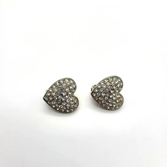 Vintage clip on earrings valentine hearts 💕 💞 ♥️