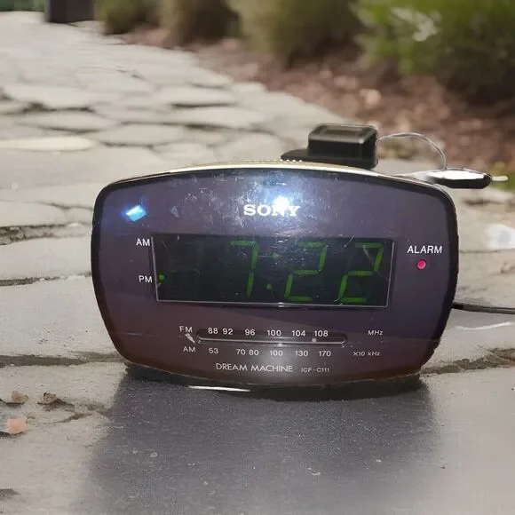 Sony Dream Machine ICF-C111 AM FM Alarm Clock Radio White Snooze Tested